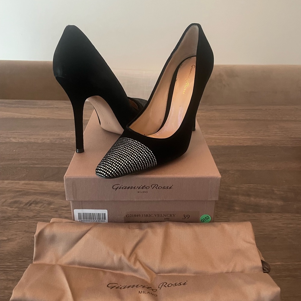 Gianvito Rossi Crystal Pumps